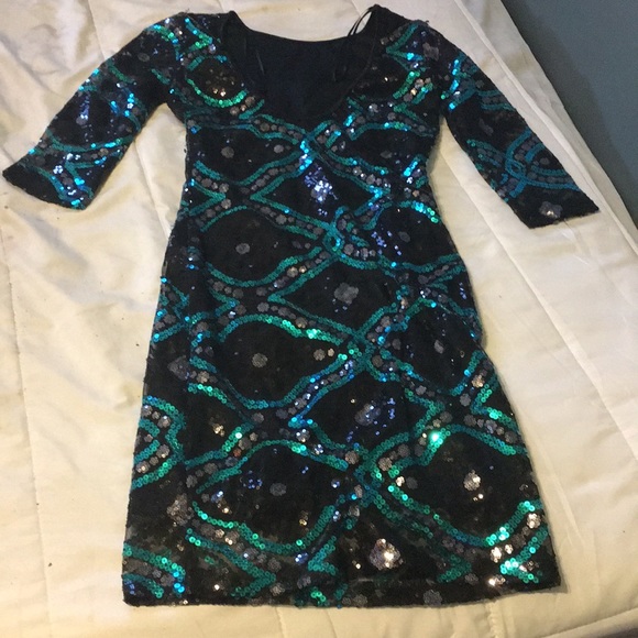 Dress - Picture 3 of 5